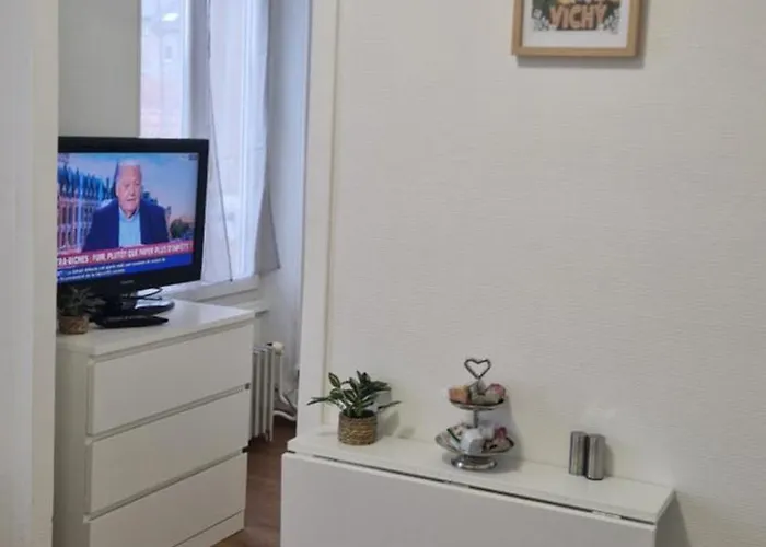 Le 105 Ter * Βισύ